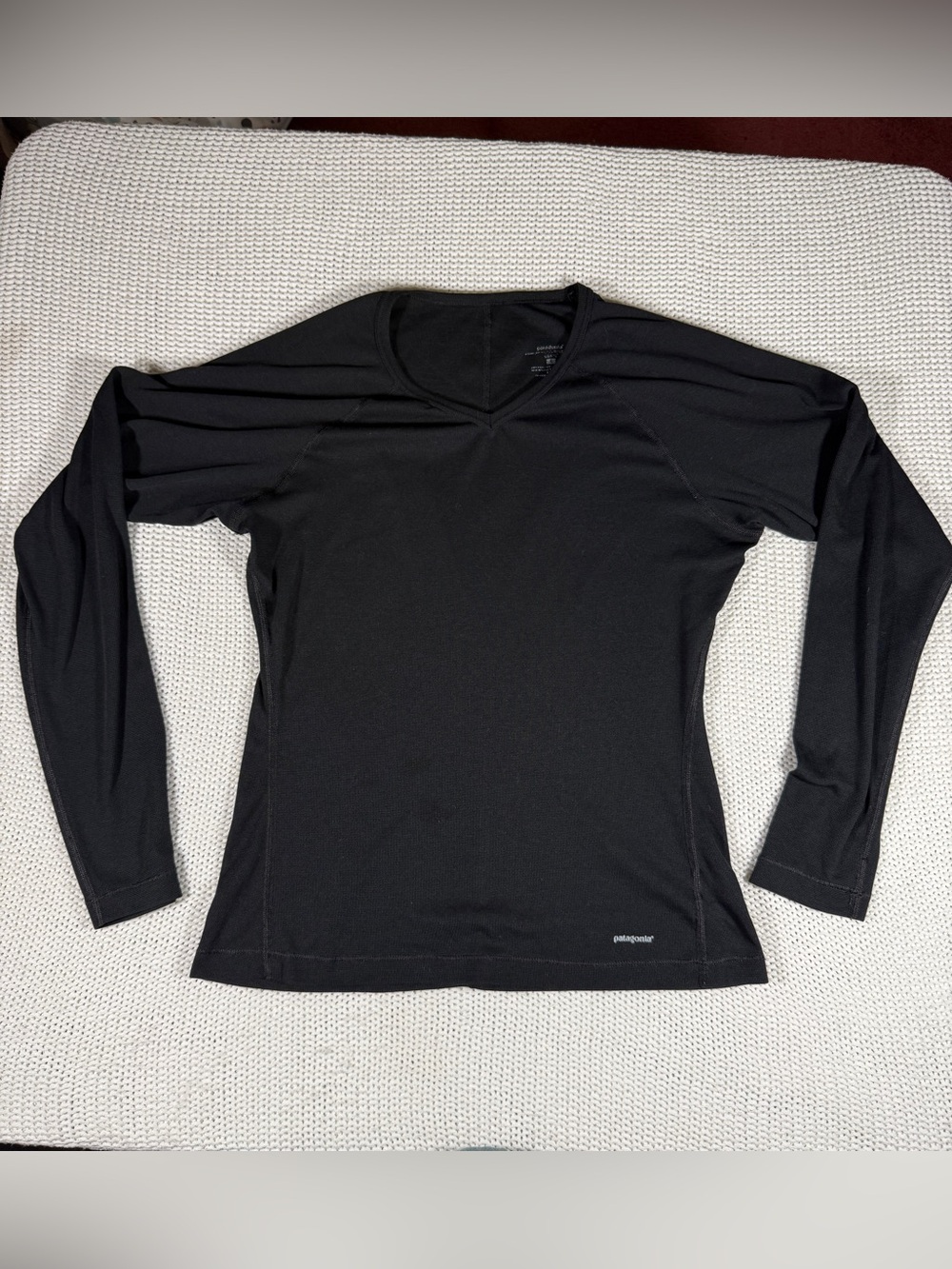 Patagonia Women’s Capilene® Lightweight V-Neck Base Layer – Black – Size S